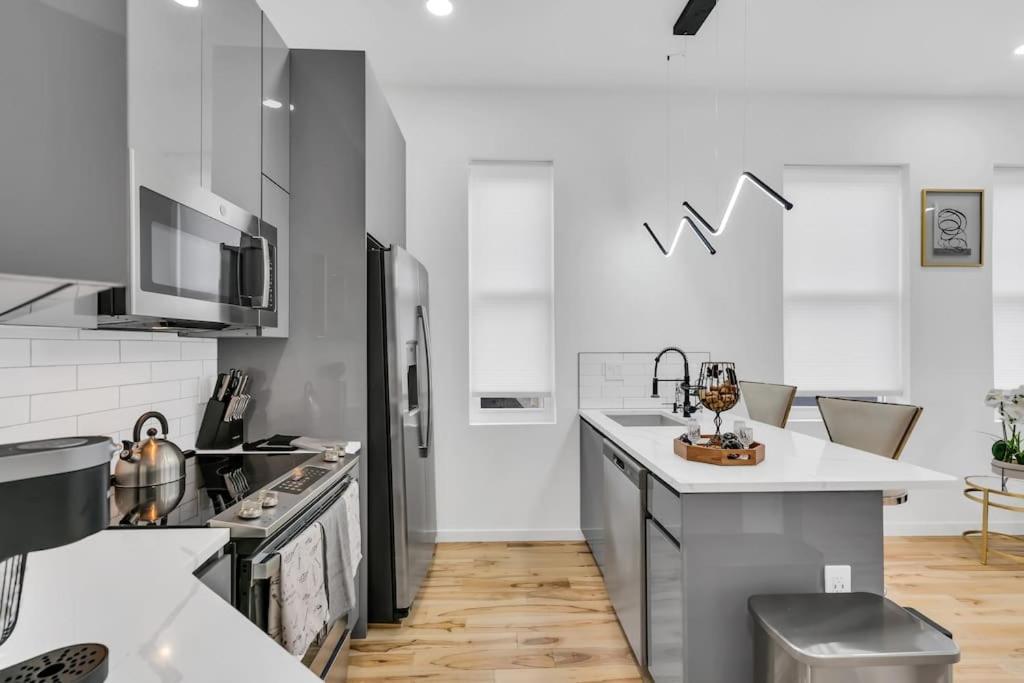 Au Courant Apartment Philadelphia Exterior photo