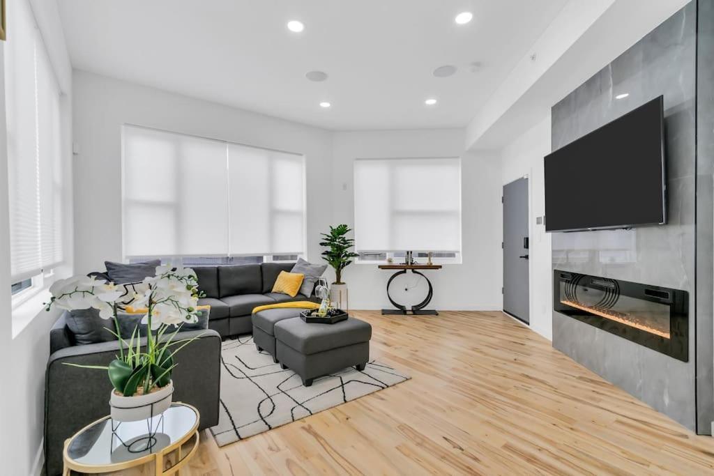 Au Courant Apartment Philadelphia Exterior photo